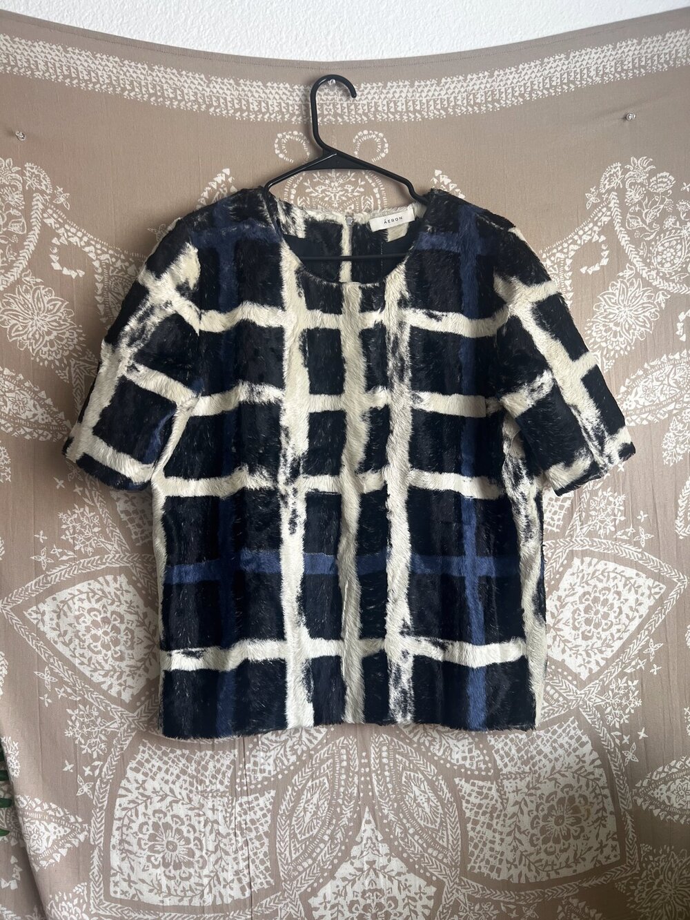 AERON Navy & Cream Plaid Textured Viscose Boxy Top Back Zip — Size 38